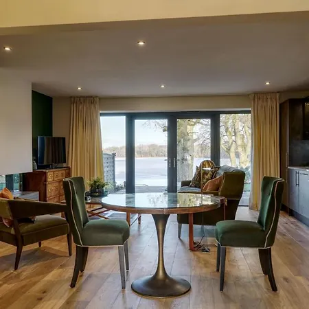 Feriehus 8 Tarn End Cottage, A Luxurious For Romantic Break Overlooking Talkin Tarn Close To Hadrians *