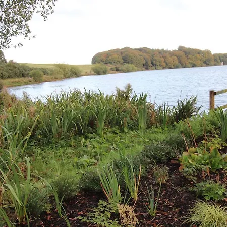 Feriehus 8 Tarn End Cottage, A Luxurious For Romantic Break Overlooking Talkin Tarn Close To Hadrians